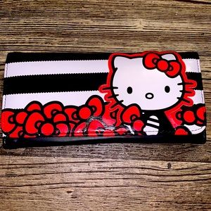 Hello kitty clutch